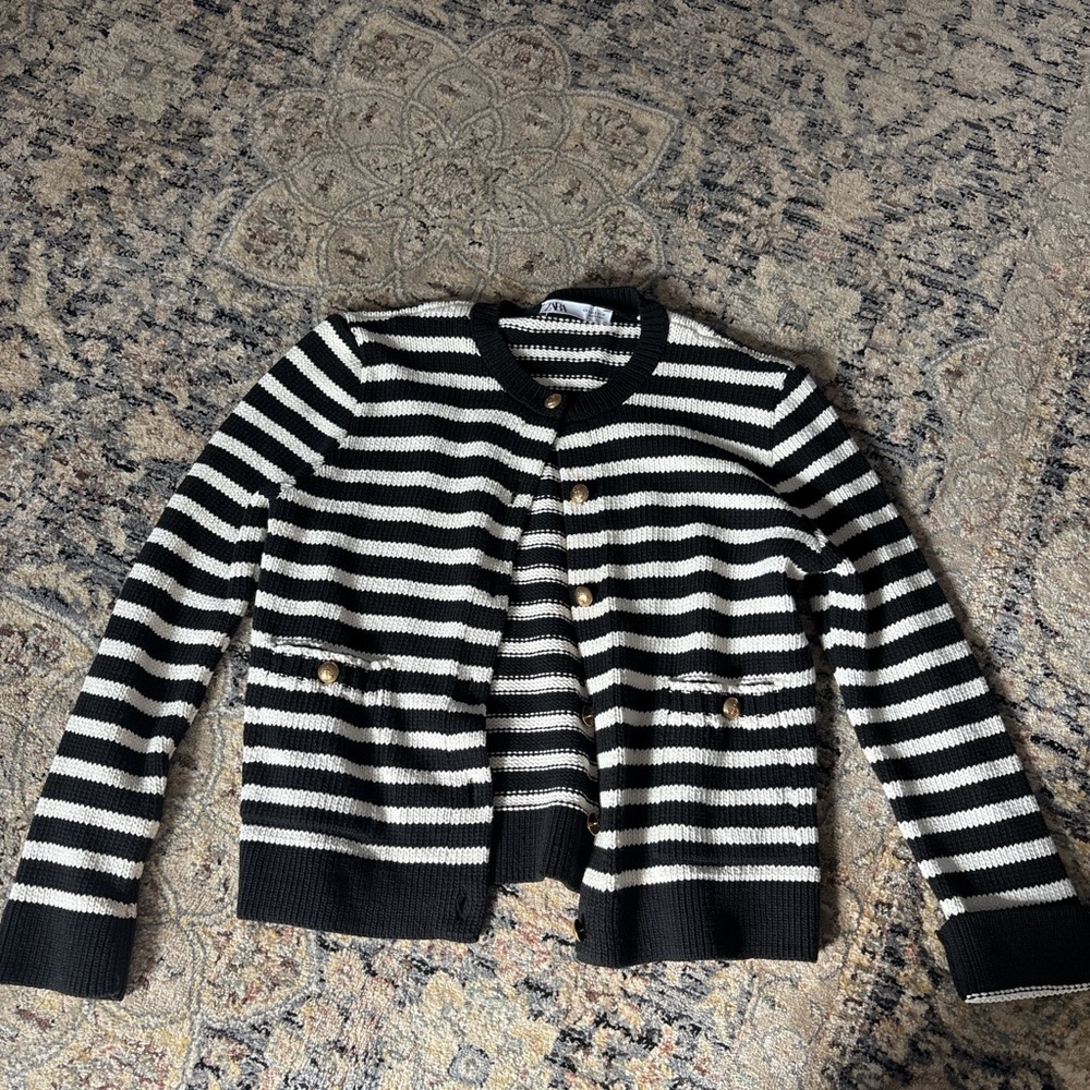 Zara Monochrome Striped Knit Sweater